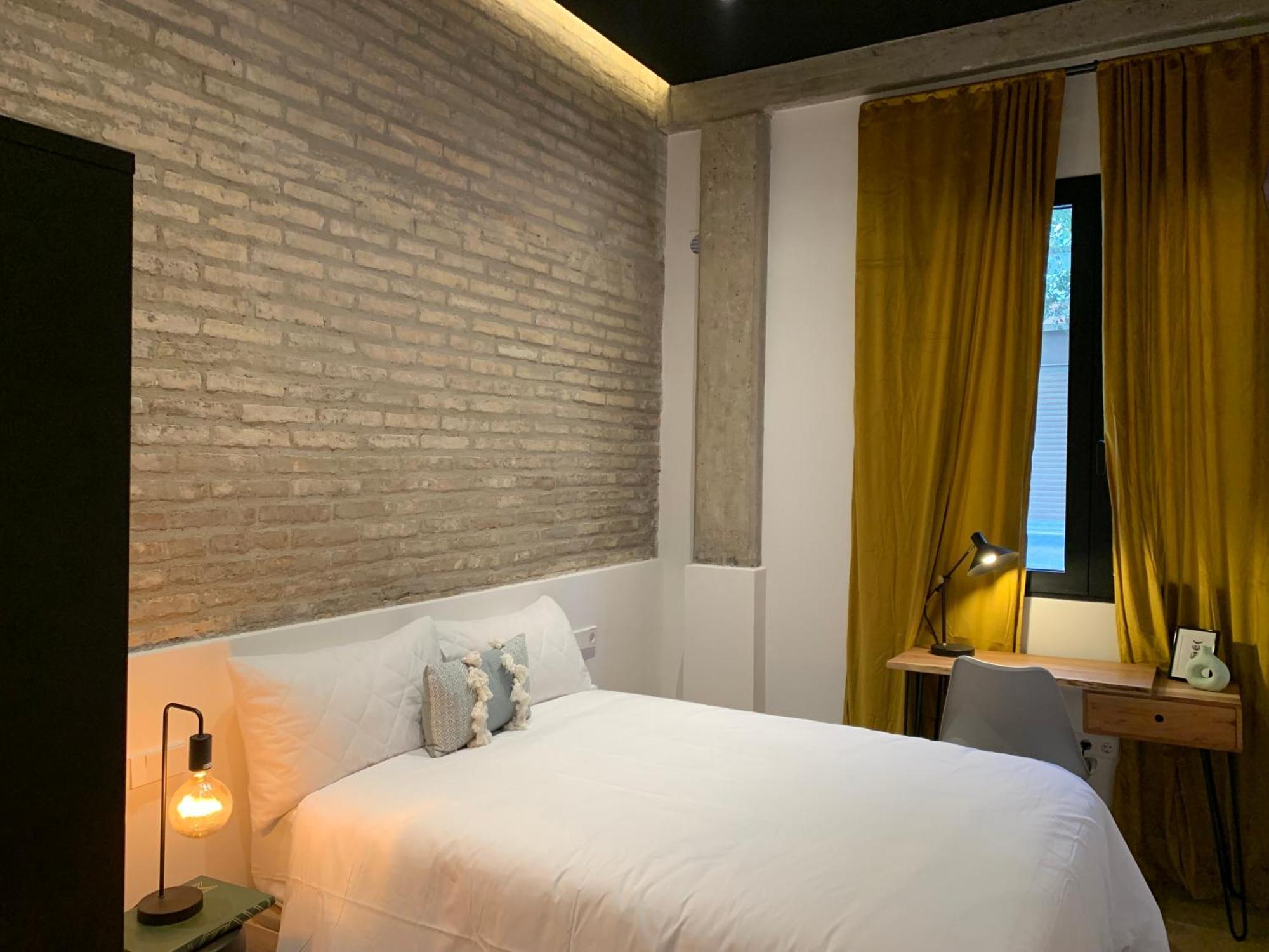 La Reina Beach Rooms Valencie Exteriér fotografie