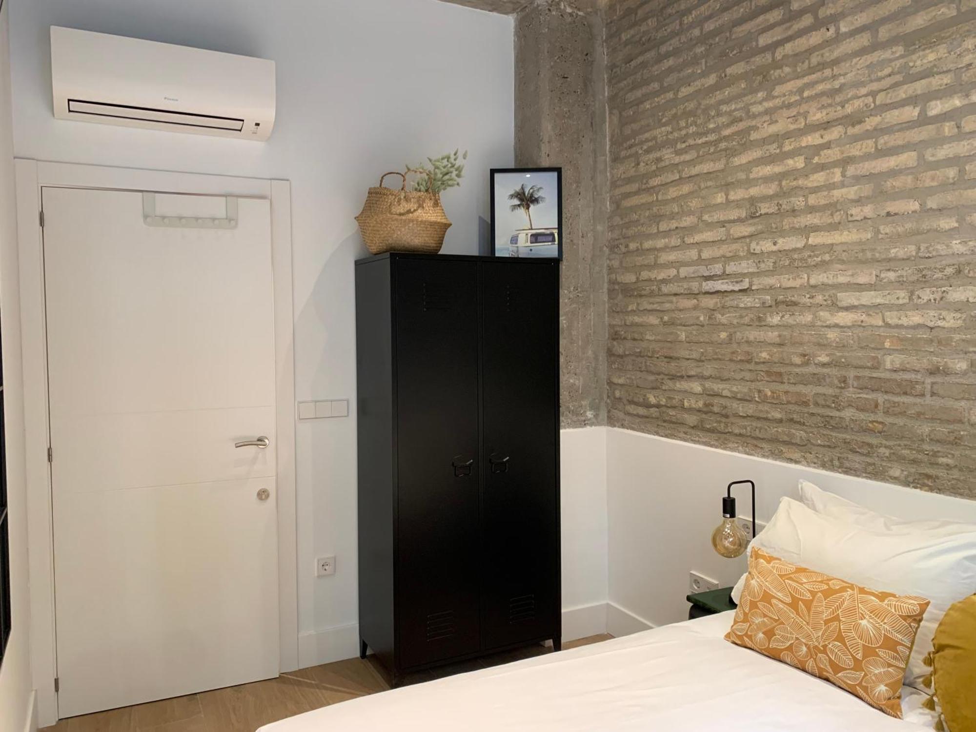La Reina Beach Rooms Valencie Exteriér fotografie