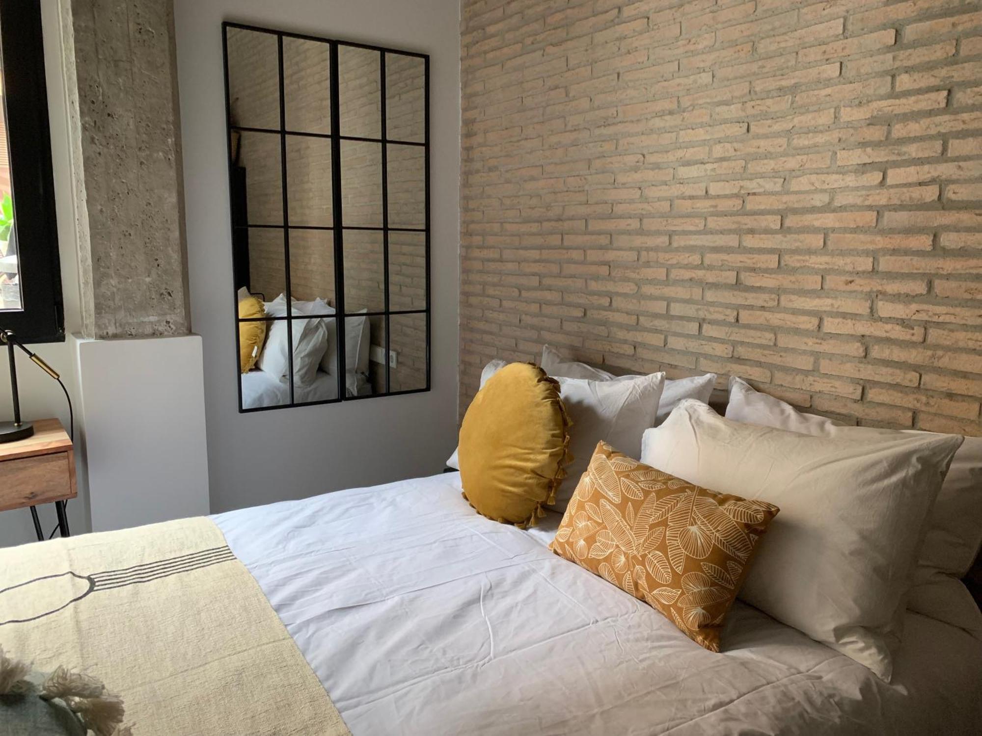 La Reina Beach Rooms Valencie Exteriér fotografie